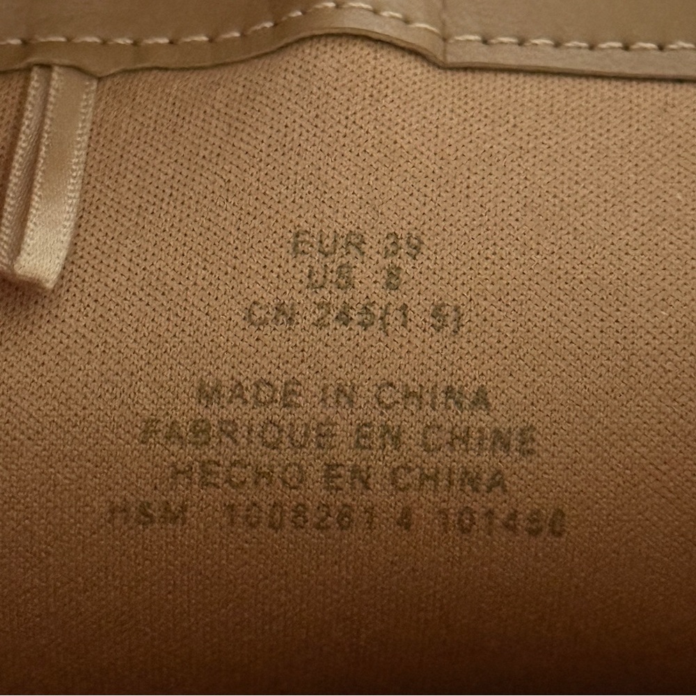 Cream knee high heel boots with rounded toe and wide calf - Picture 9 of 9